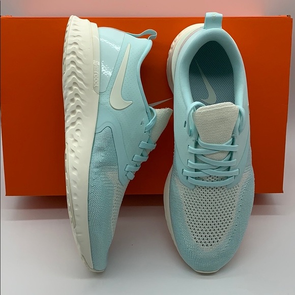 Nike Odyssey React 2 Flyknit Women's Running Gym - Picture 12 of 16